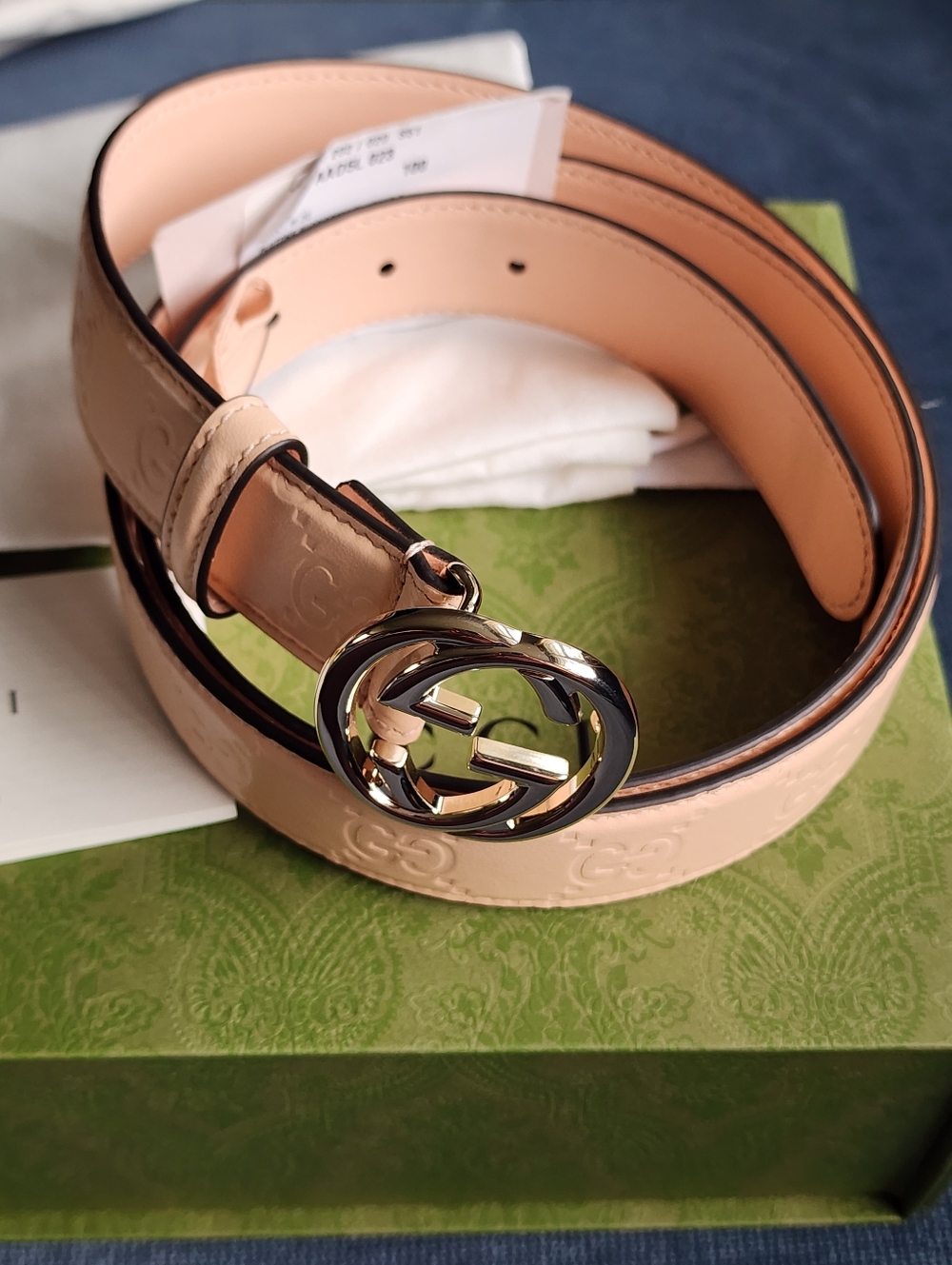 $650 Brand New Gucci GG Women's Leather Belt Beige/Pink 100/40 with GG buckle - Picture 3 of 10